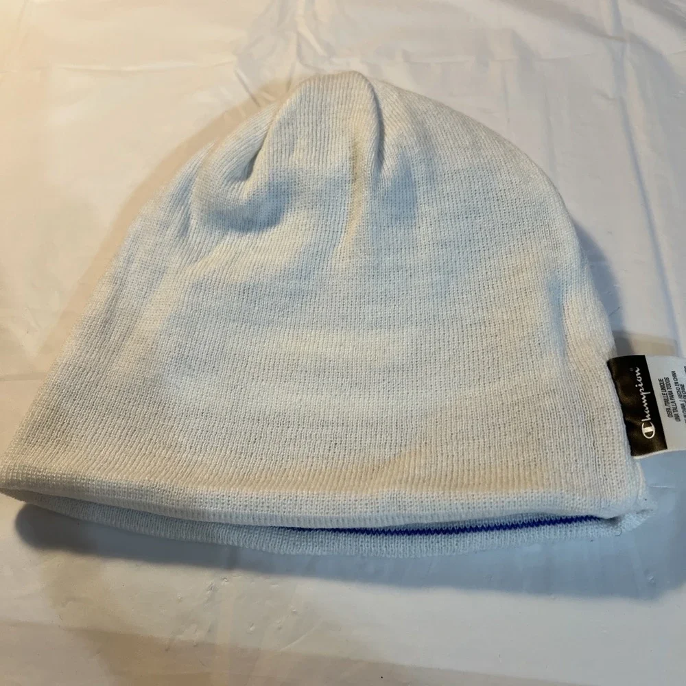 CHAMPION AUTHENTIC BEANIE HAT MEN'S REVERSIBLE OS WHITE EMBROIDERED LOGO DESIGN